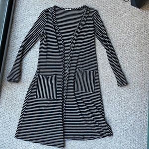 YELLOW CHAIR | size s cardigan